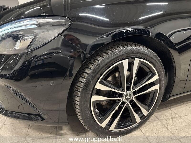 Mercedes-Benz Classe B - W247 2018 Diesel B 180 d Sport auto