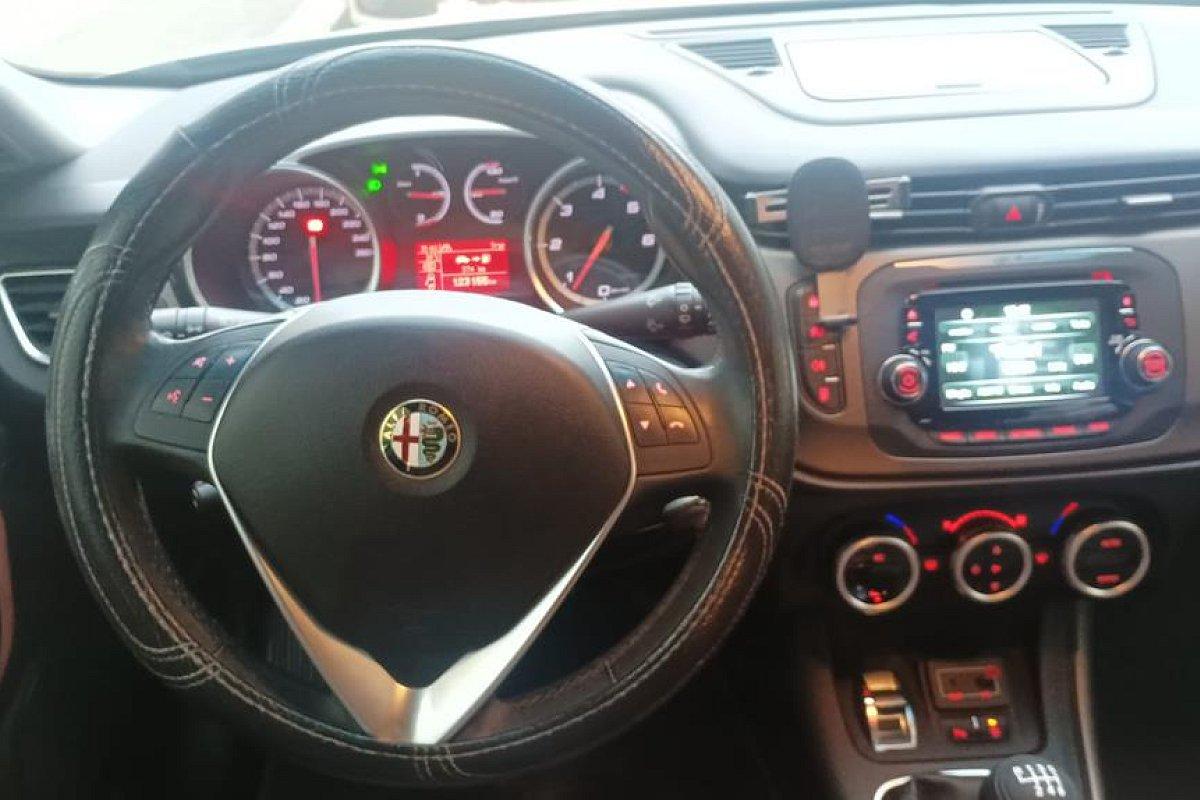 ALFA ROMEO Giulietta 1.6 JTDm-2 105 CV Exclusive