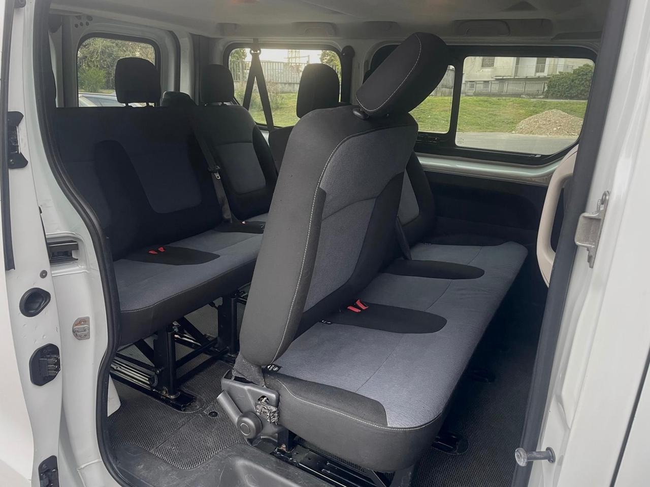 Opel Vivaro 1.6 Diesel 9 posti 2017