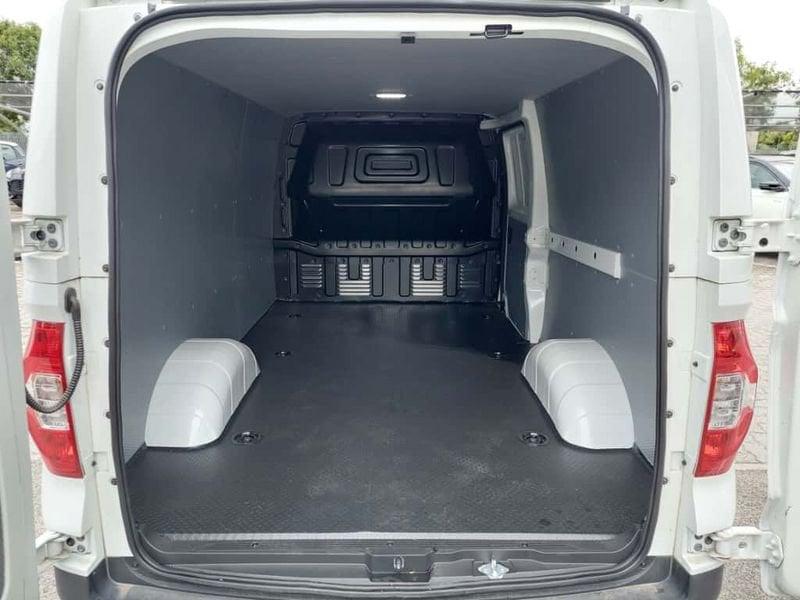 Maxus eDeliver3 MAXUS eDELIVER 3 PASSO LUNGO -km0-