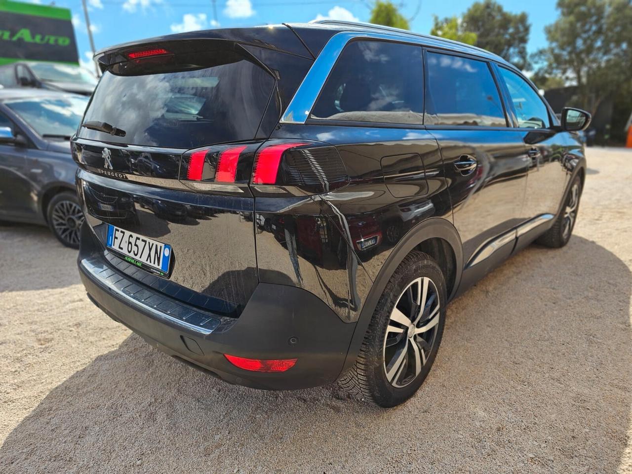 Peugeot 5008 BlueHDi 130 S&S Allure