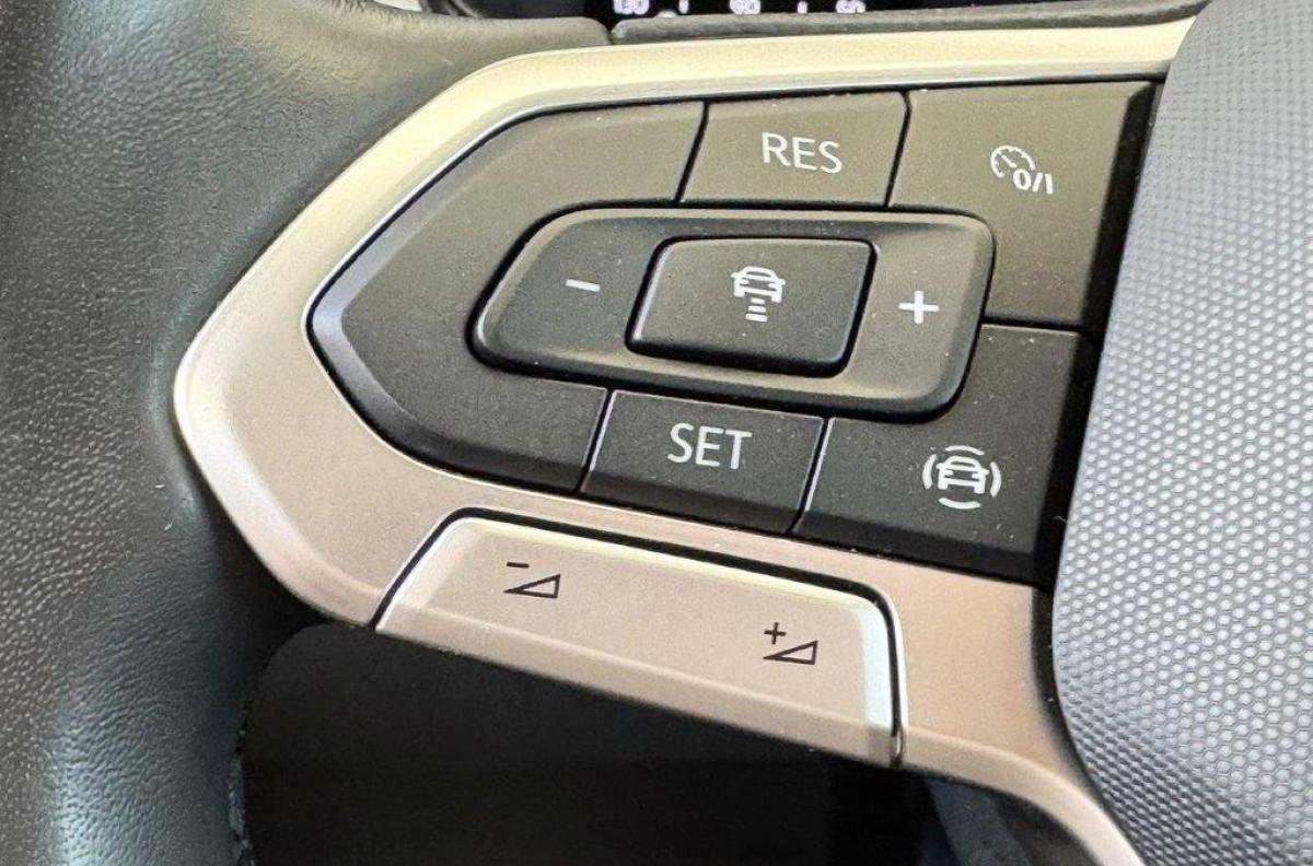 VOLKSWAGEN T-Roc 1.0 tsi life 110cv