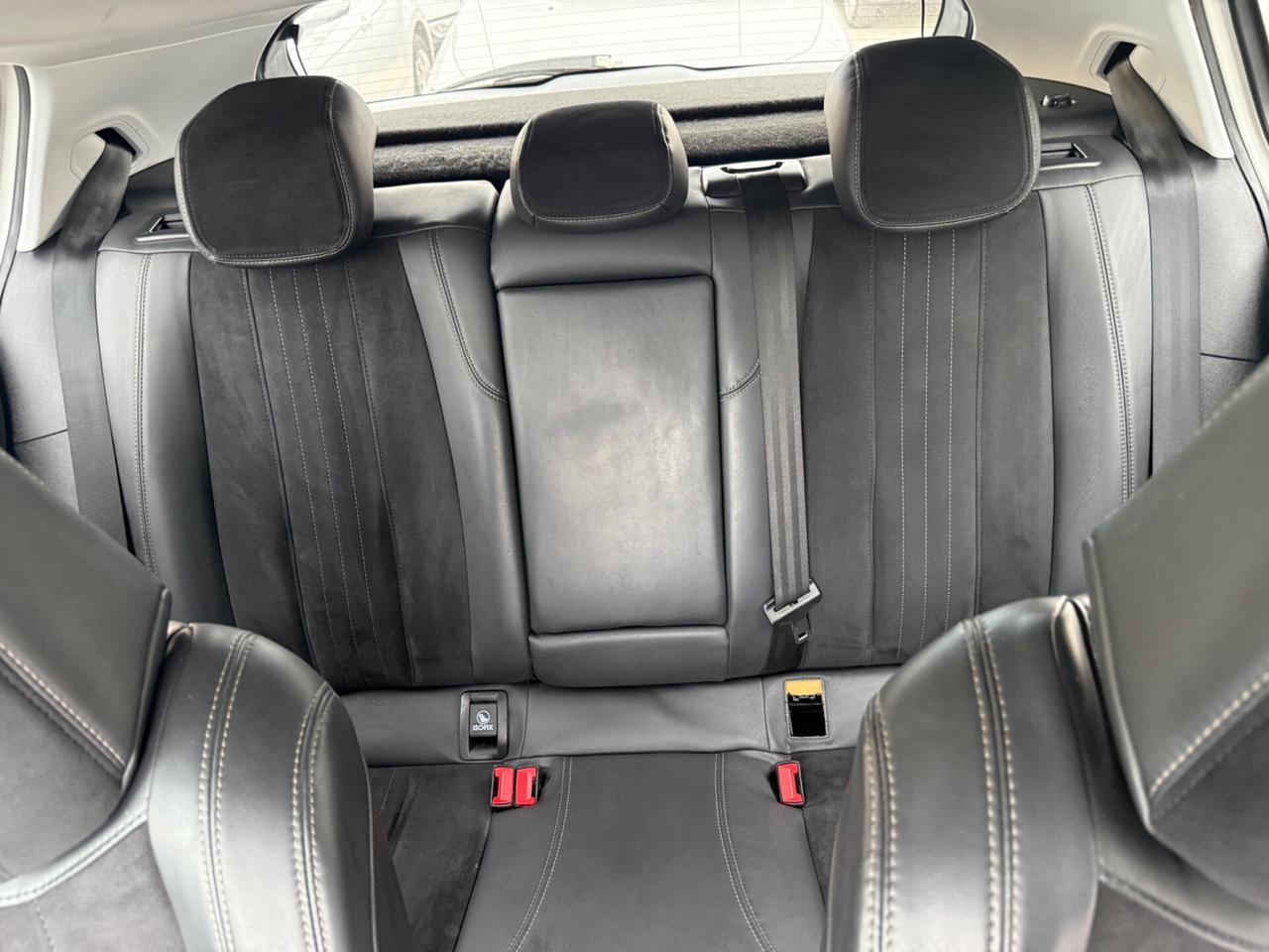 Peugeot 308 BlueHDi 120 S&S EAT6 Allure
