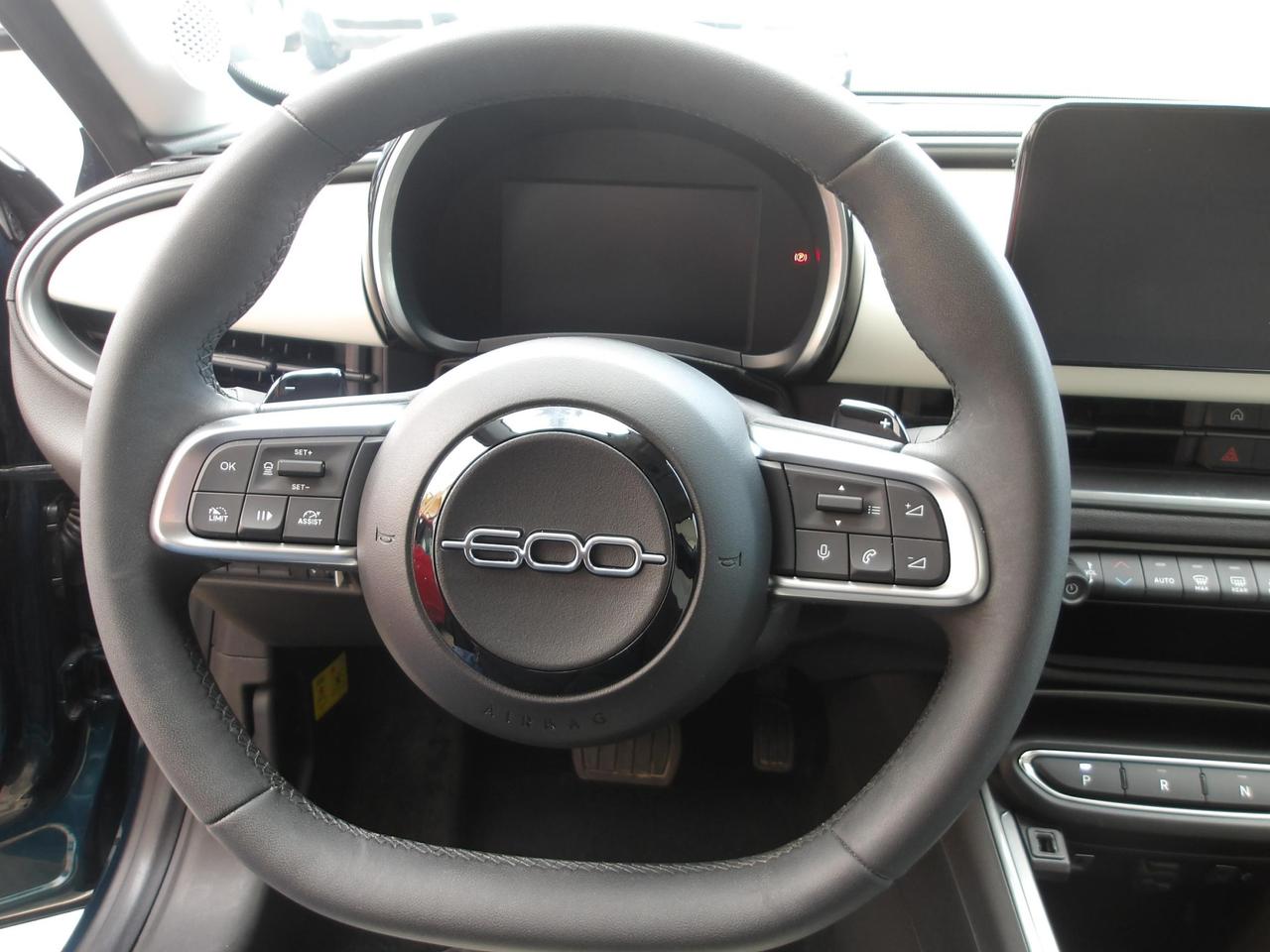 Fiat 600 1.2 hybrid La Prima 110cv auto