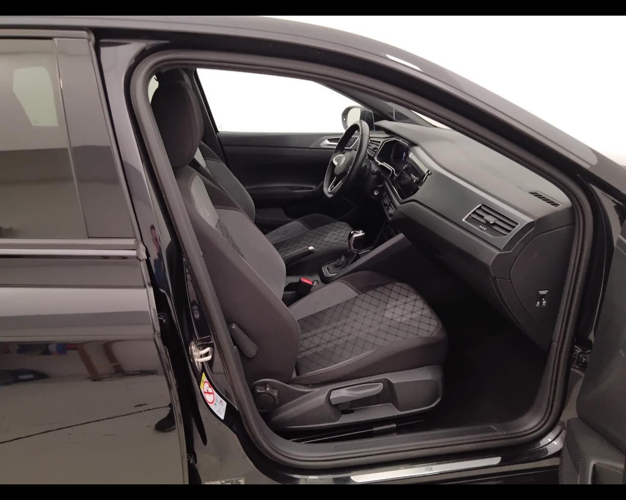VOLKSWAGEN Taigo - Taigo 1.0 tsi R-Line 115cv dsg