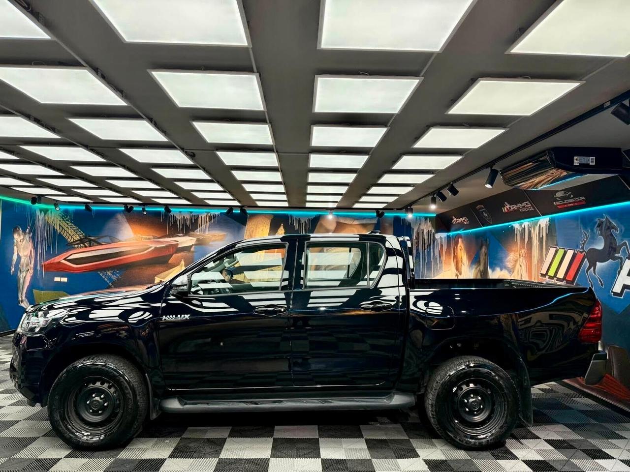 Toyota Hilux 2.4 D-4D A/T 4WD 4 porte Double Cab Comfort (886)
