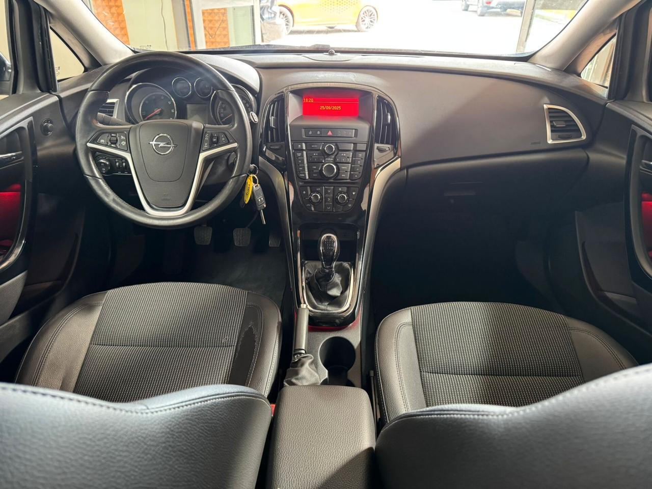 Opel Astra 1.6 CDTI 136CV EcoFLEX S&S 5 porte Cosmo Fleet