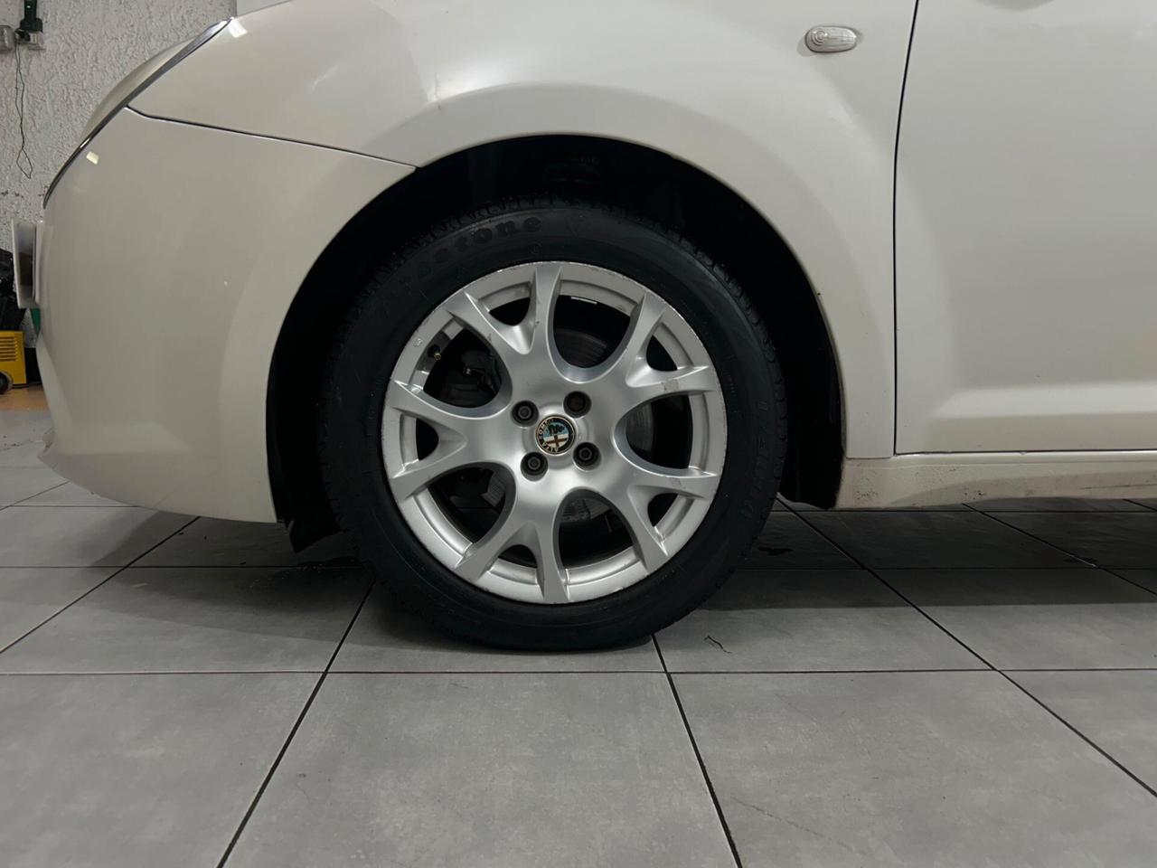 Alfa Romeo MiTo 1.4 T 120 CV GPL Distinctive