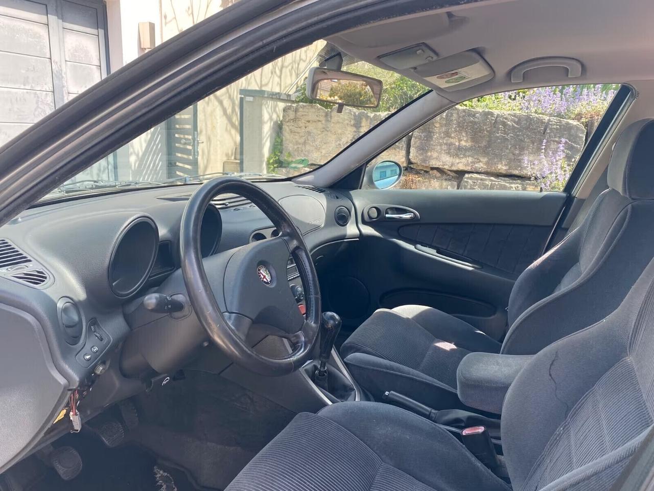 Alfa 156 solo 21.900km