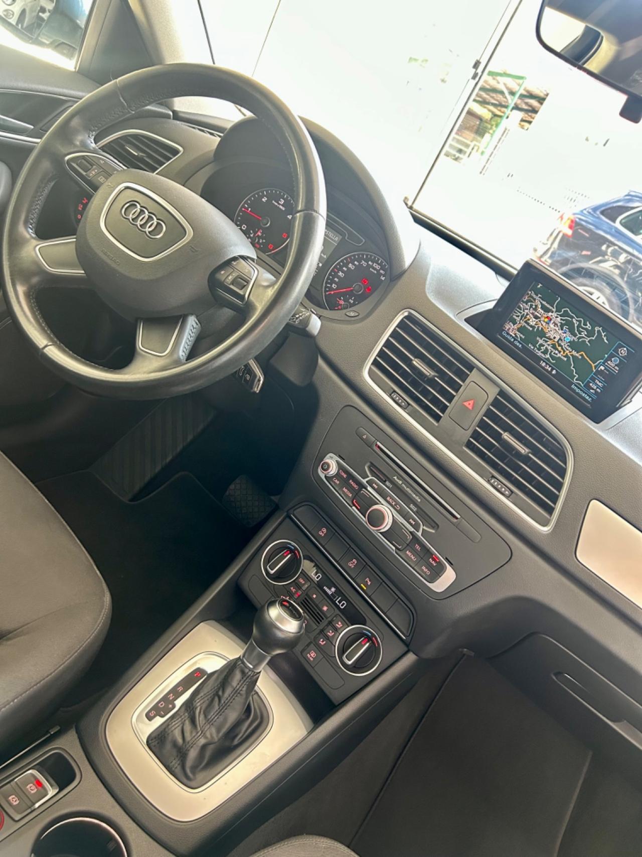Audi Q3 2.0 S-tronic Sport FINANZIABILE
