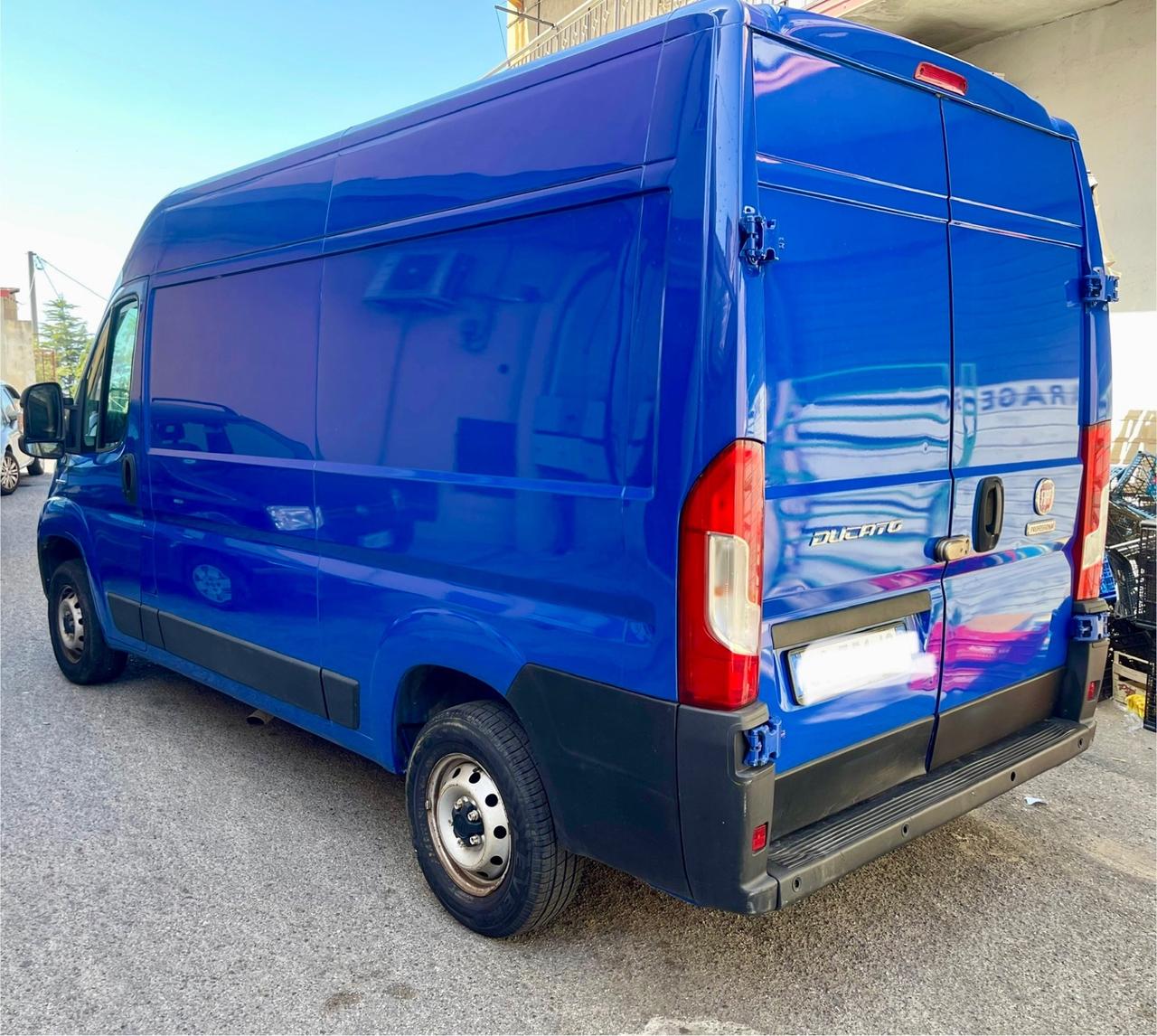 Fiat Ducato 33 2.2 Mjt 120CV Furgone