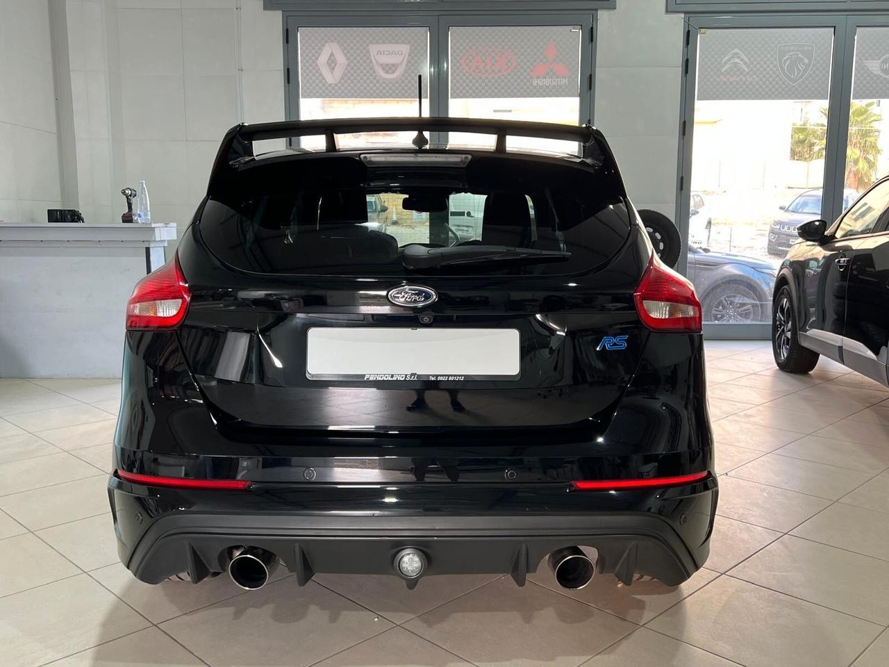 Ford Focus 2.3 350 CV AWD RS Track Edition