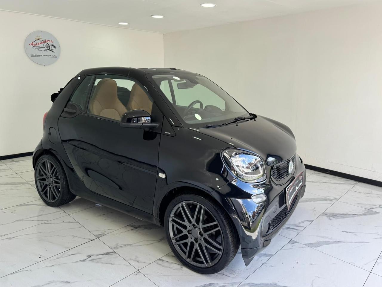 Smart ForTwo 70 1.0 twinamic cabrio-PELLE -CERCHI BRABUS