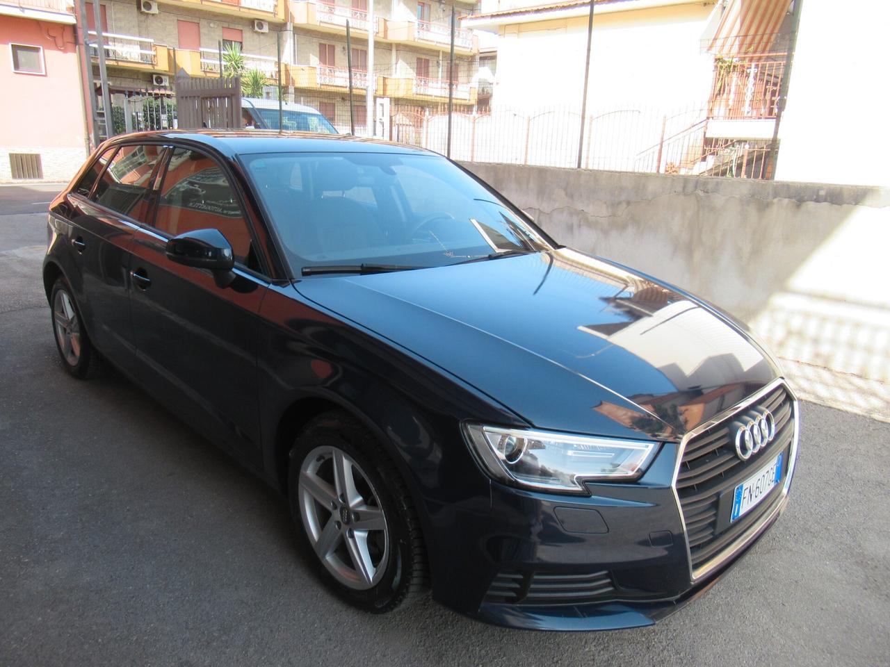 Audi A3 SPB 2.0 TDI S tronic Business