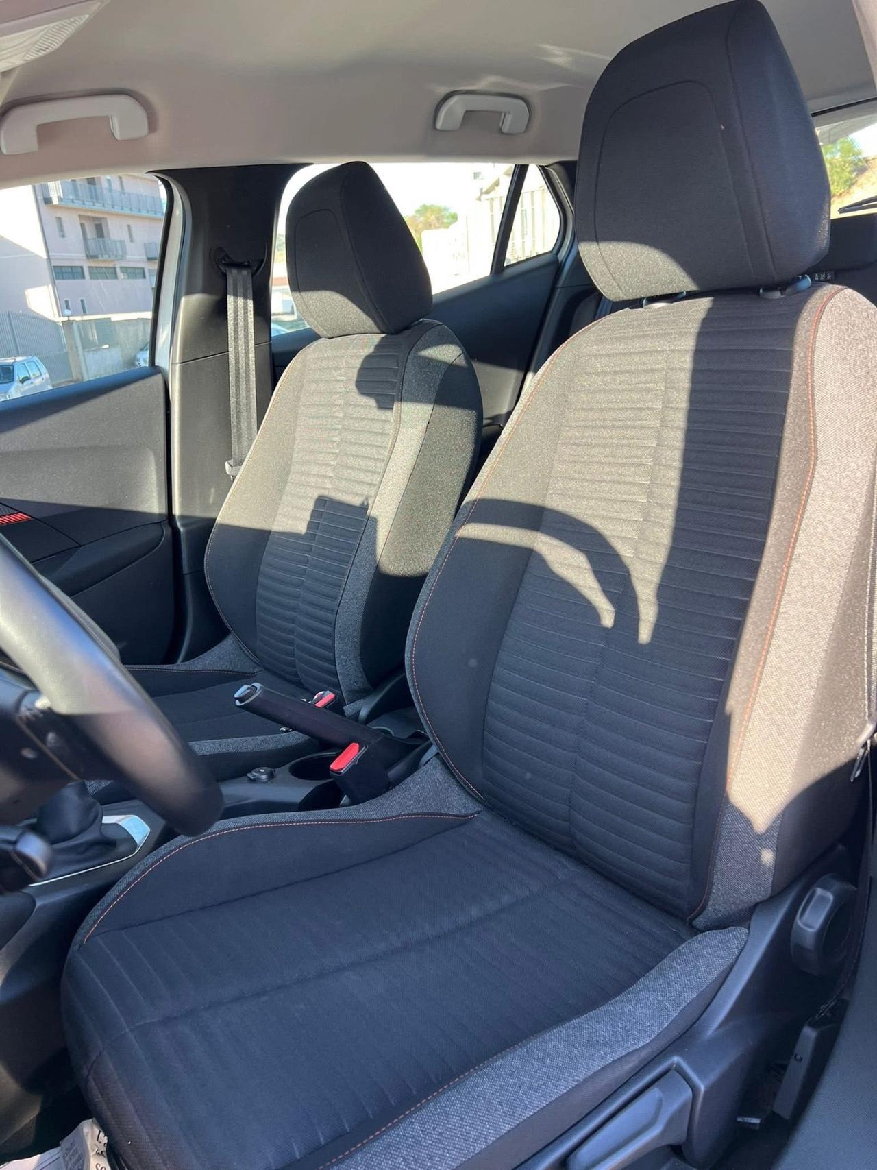 Peugeot 2008 PureTech 100 S&S Allure