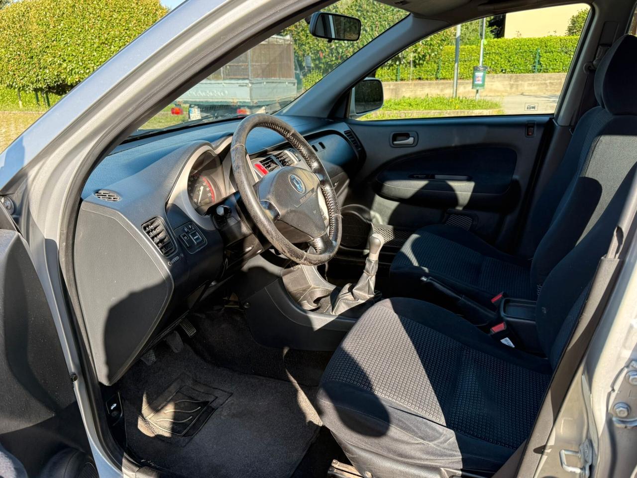 Honda HR-V 1.6i 16V VTEC cat 5 porte Sport