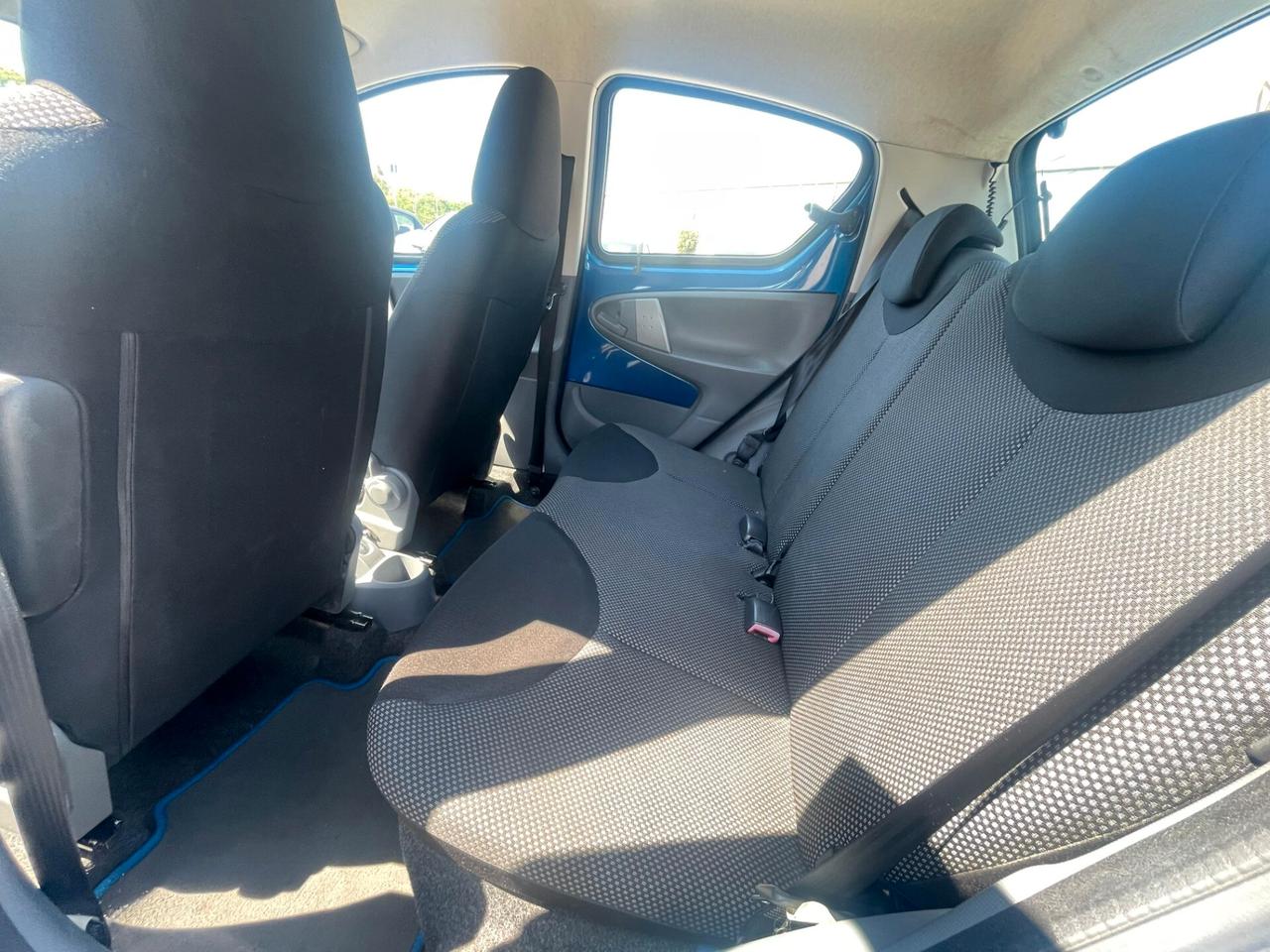Toyota Aygo 1.0 AUTOMATICA GARANZIA 5 PORTE