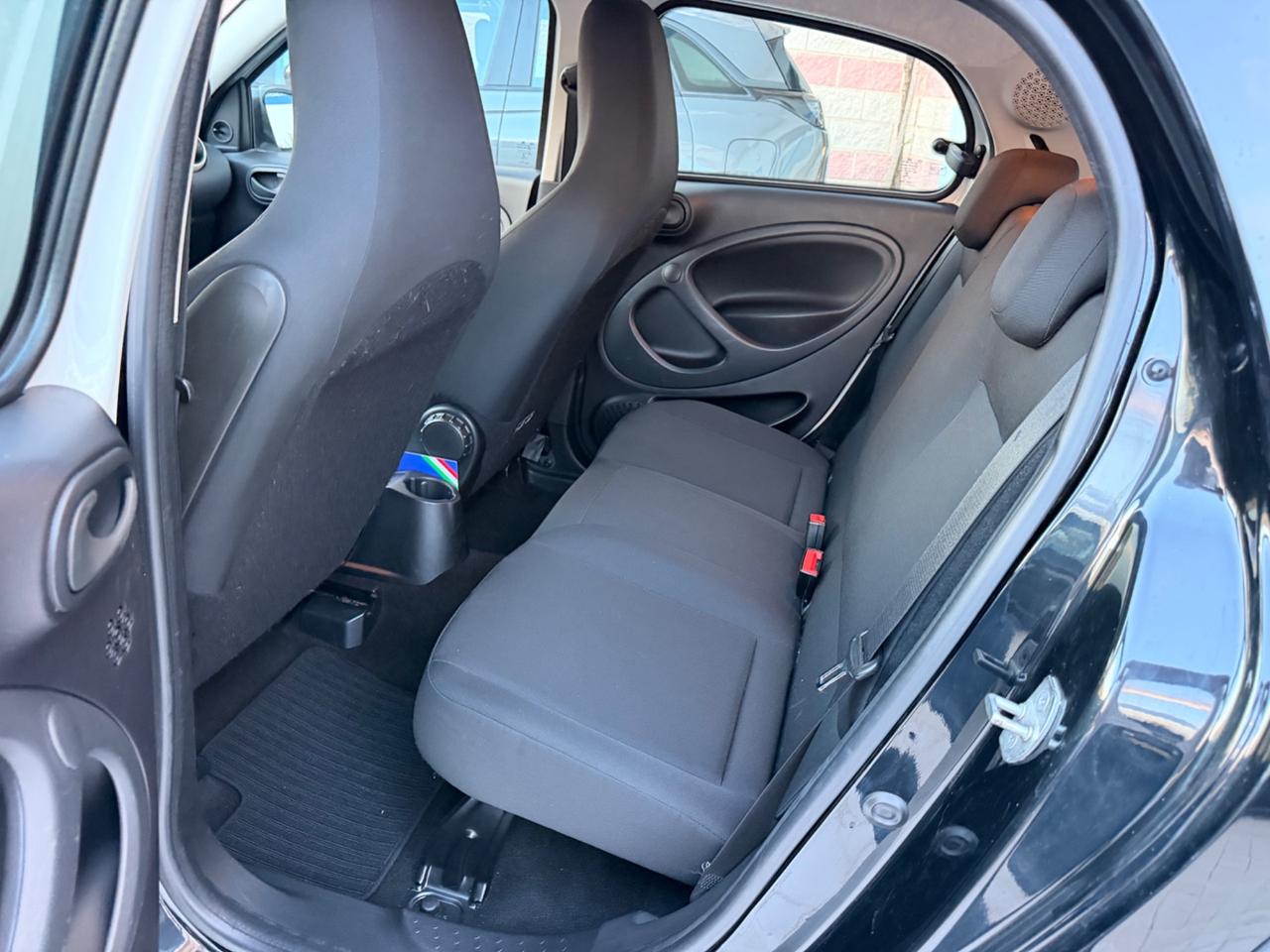 Smart ForFour 70 1.0 Youngster