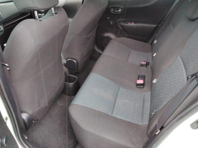 TOYOTA Yaris 1.0 5 porte Lounge