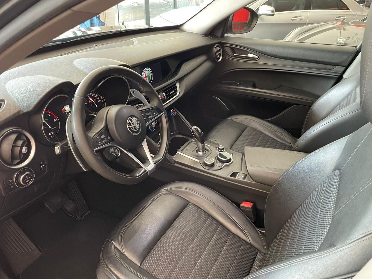 ALFA STELVIO 2.2JTDM SUPER Q4 210cv