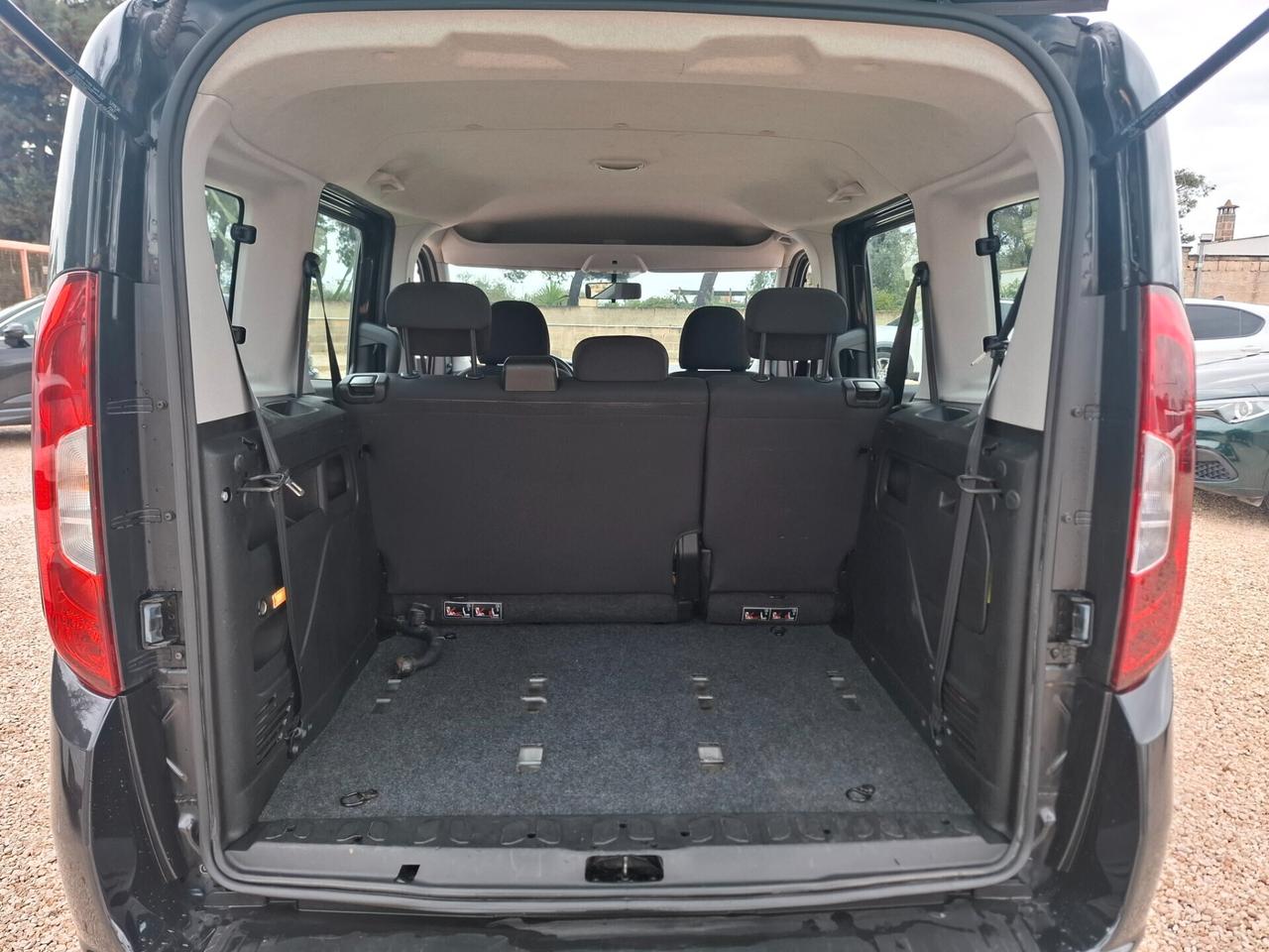 Fiat Doblò 1.6 M-jet-7Posti-Gancio- Automatico