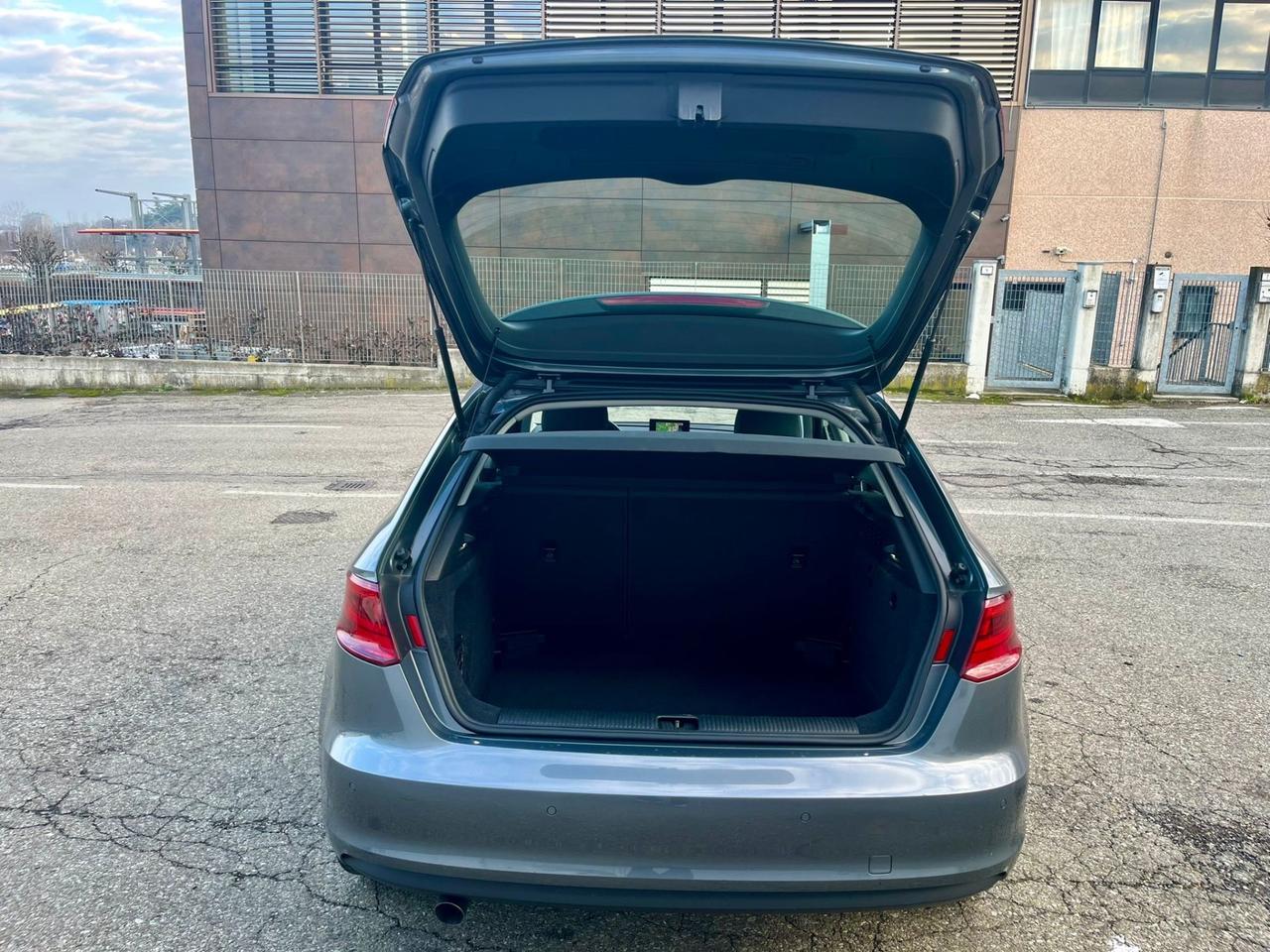 Audi A3 1.6tdi 2014 85.000km c.automatico perfetta