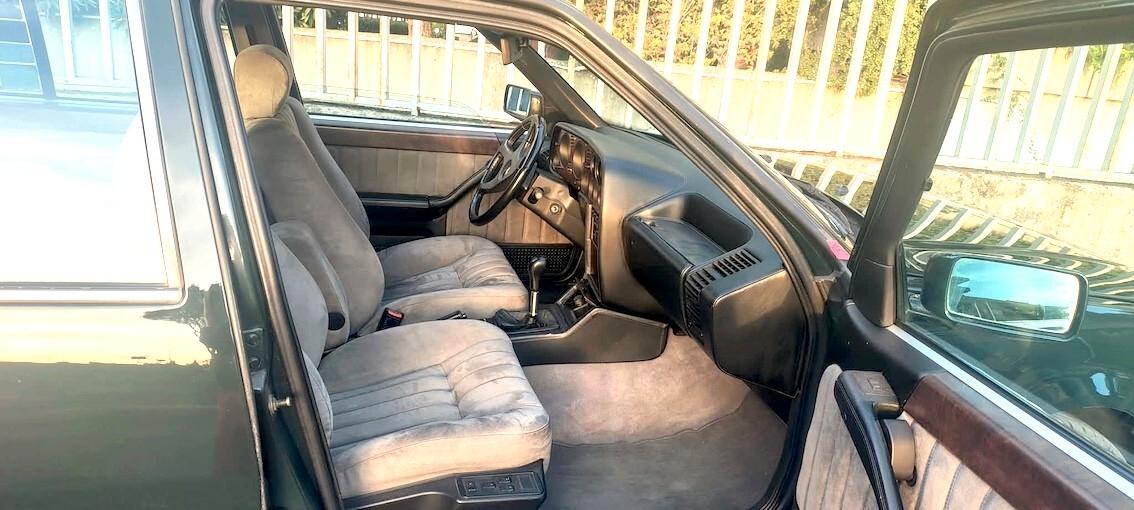 Lancia Thema 2.0 i.e. turbo 16V cat LX