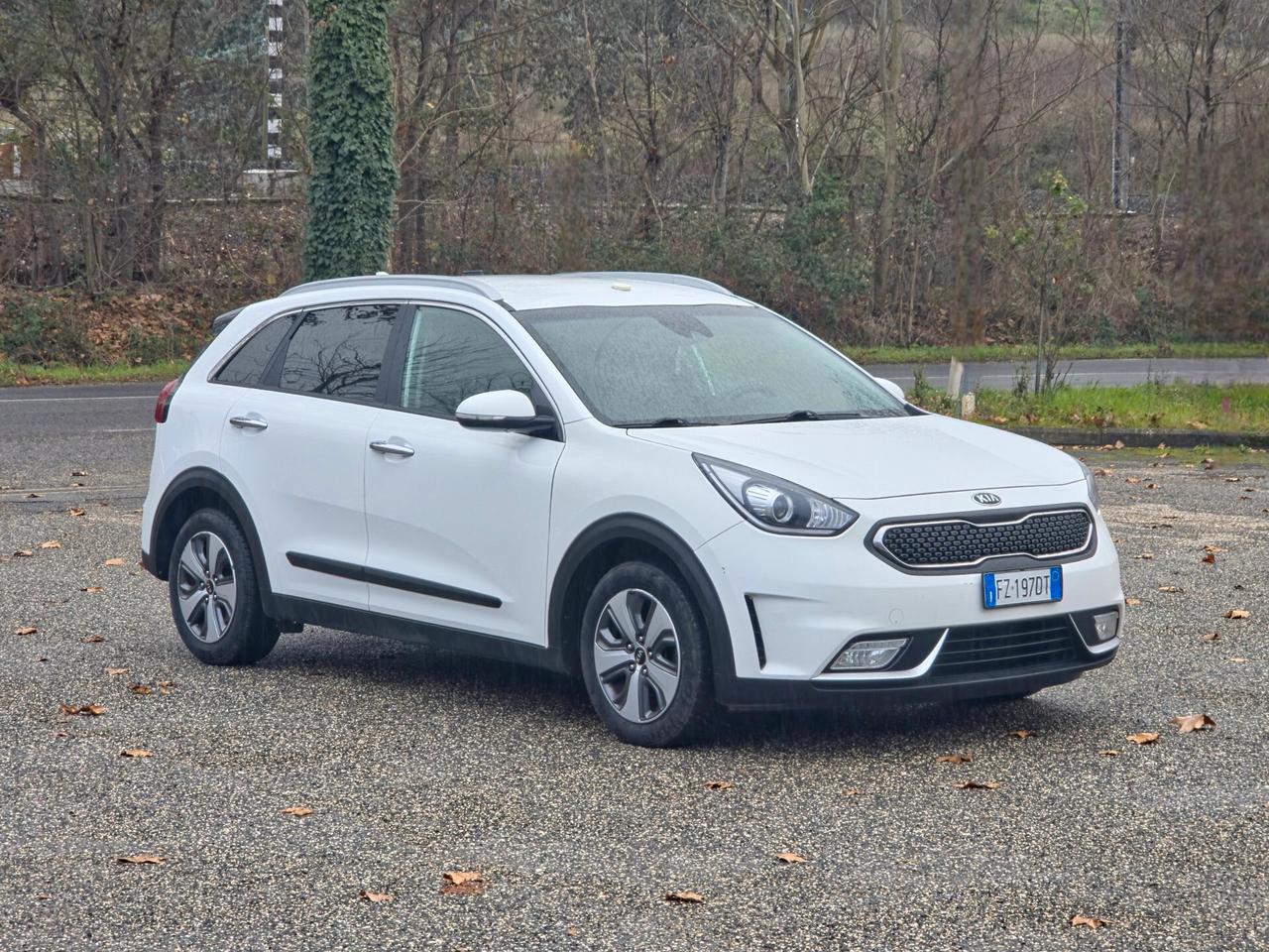 Kia Niro 1.6 GDi DCT HEV Energy 2019-E6 Automatico NEO
