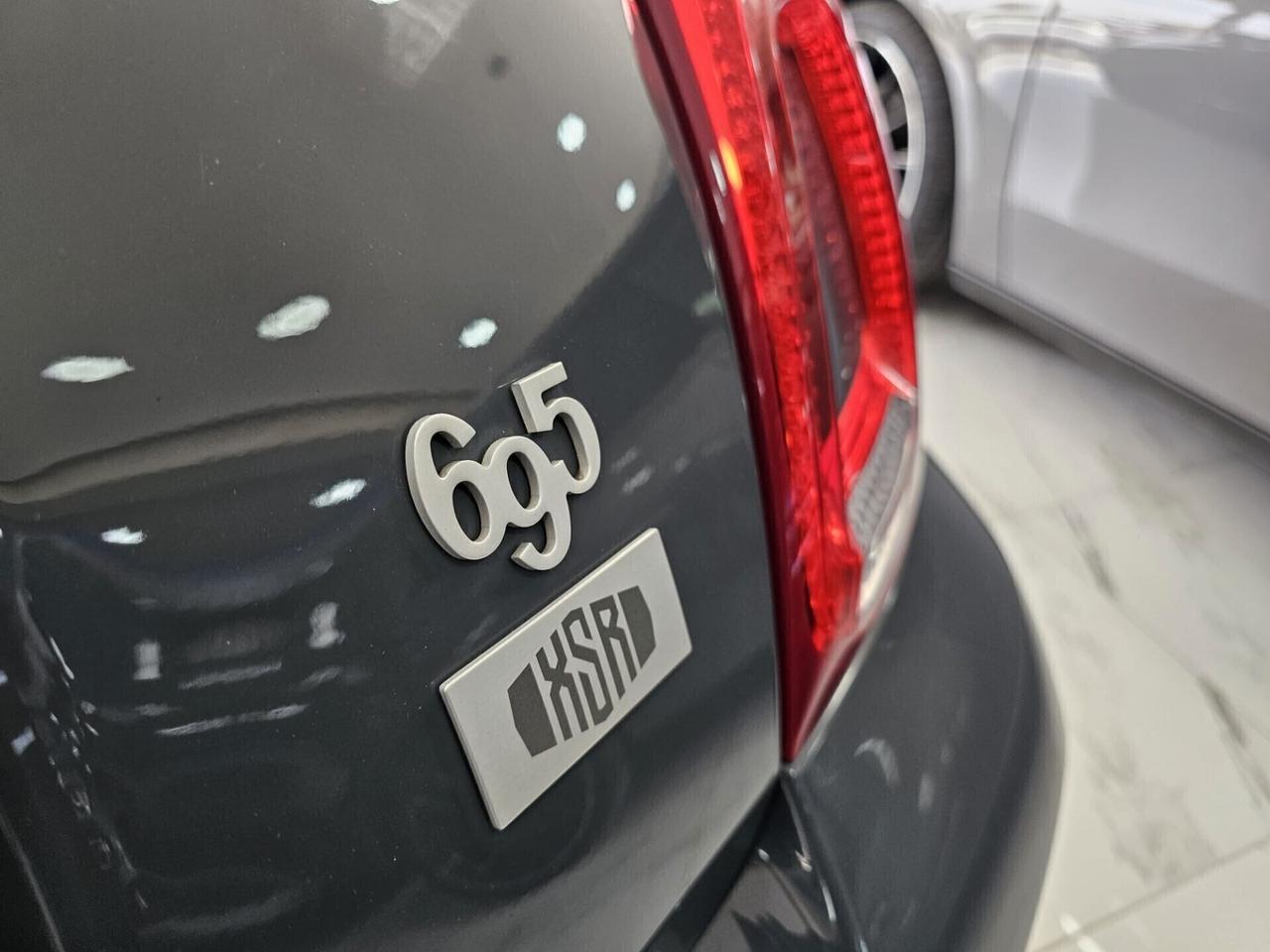 Abarth 695 1.4 Turbo T-Jet XSR Yamaha Limited Edition 532/695