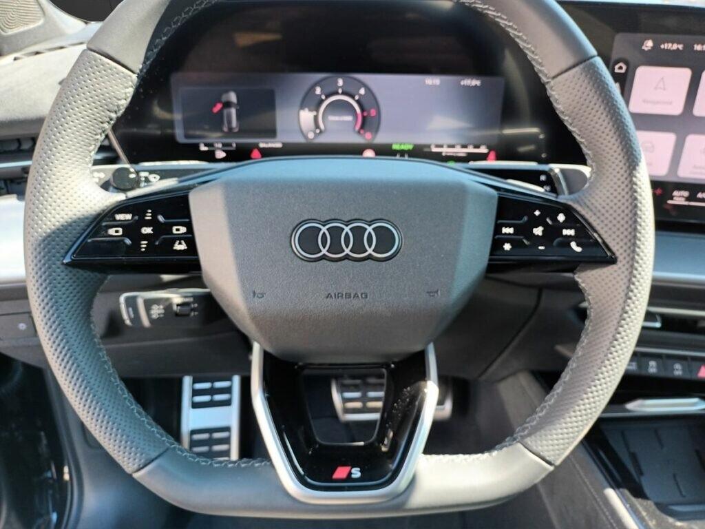 Audi Q3 2000 TDI SPB BLACK-LINE 150 CV S-TRONIC KM 0