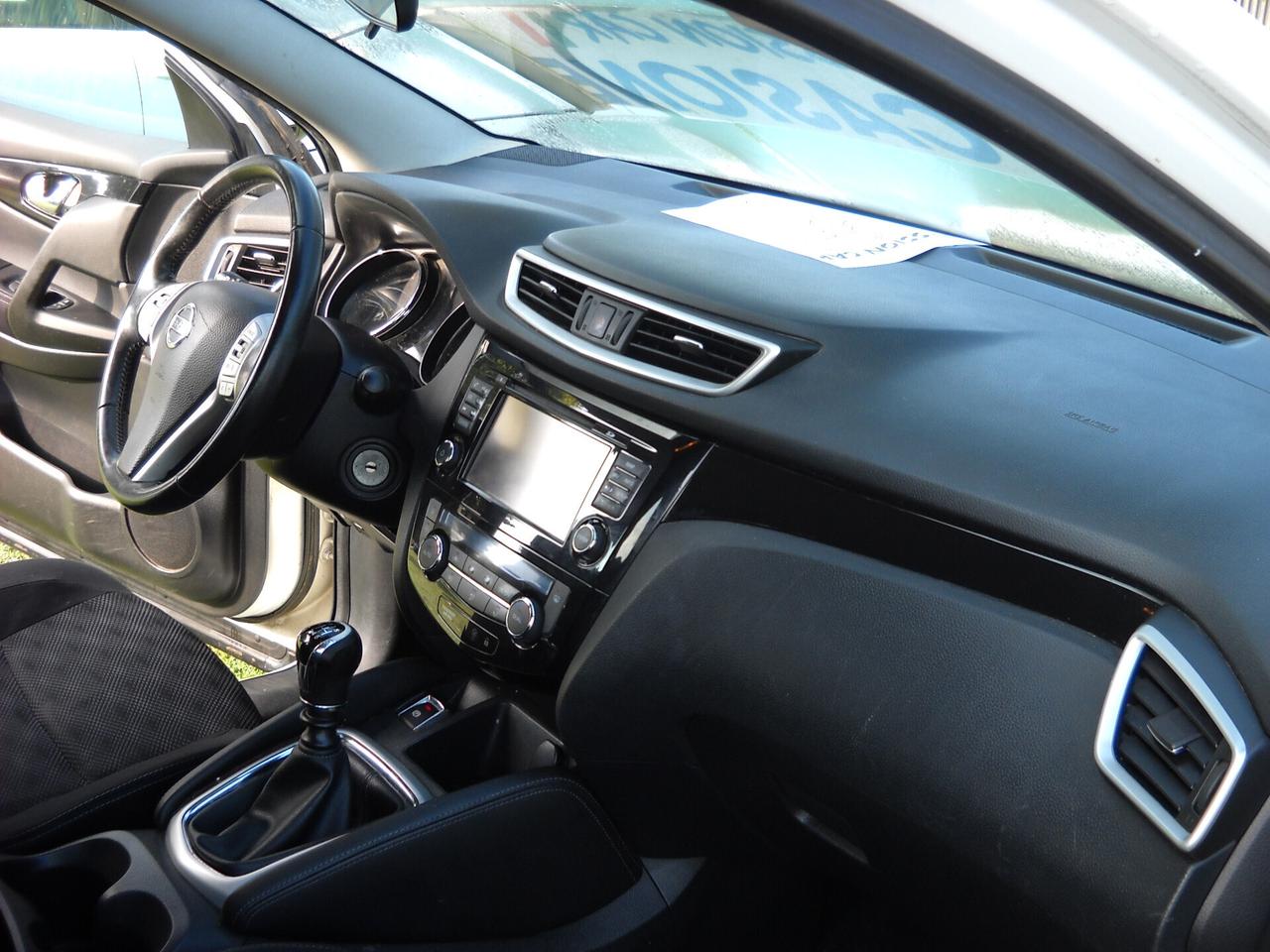 Nissan Qashqai 1.5 dCi DPF Tekna