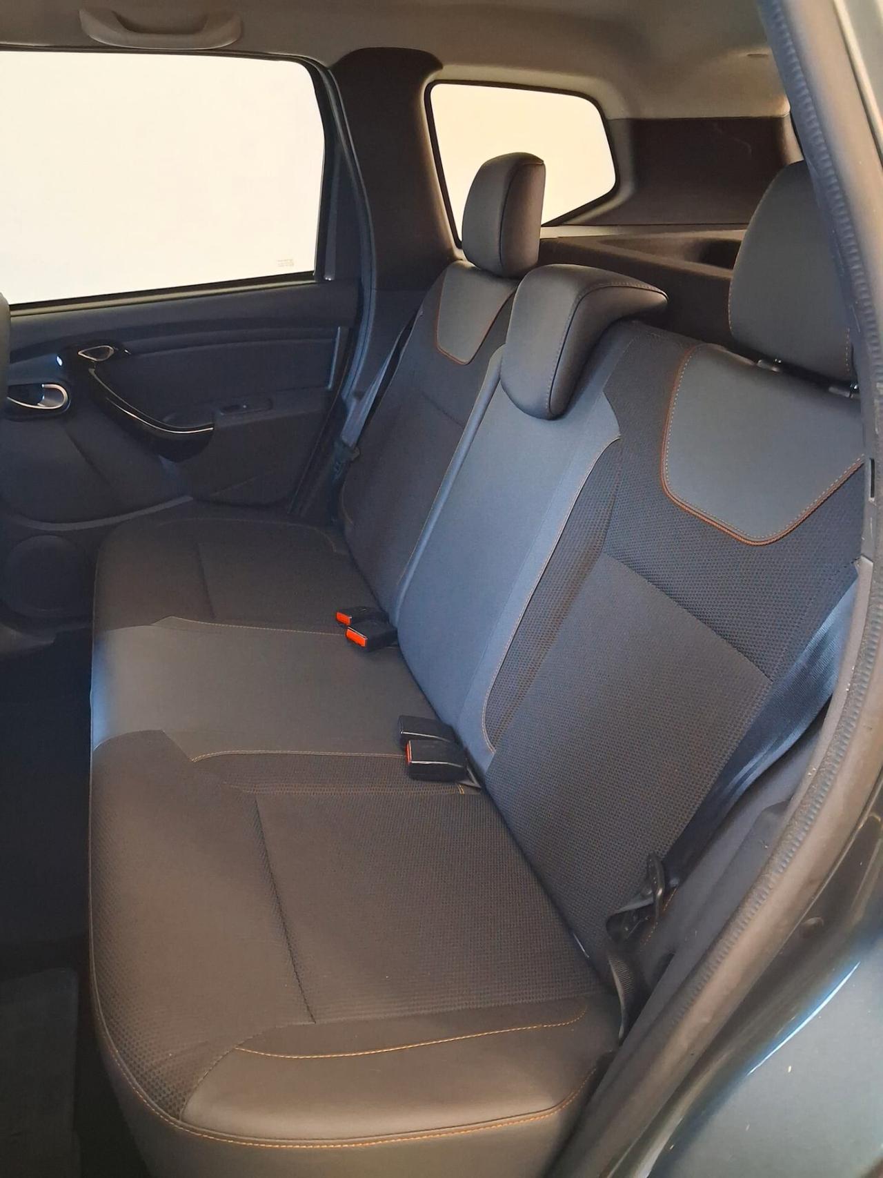 Dacia Duster 1.5 dCi 110 CV S&S 4x2 Serie Speciale Brave