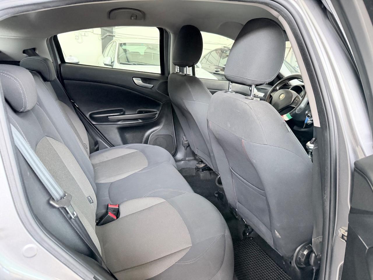 Alfa Romeo Giulietta 1.6 JTD 120CV Progression NEOPATENTATI