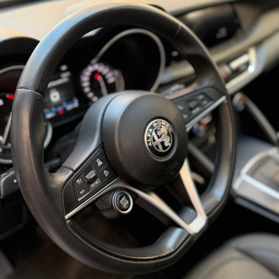 Alfa Romeo Stelvio 2.2 Turbodiesel 210 CV AT8 Q4