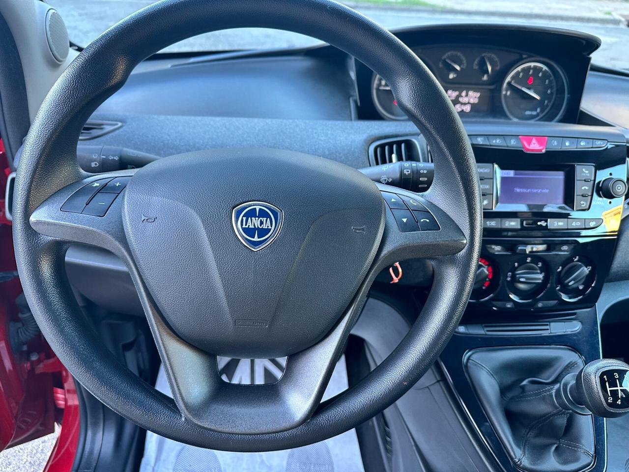 Lancia Ypsilon 1.2 69 CV 5 porte GPL