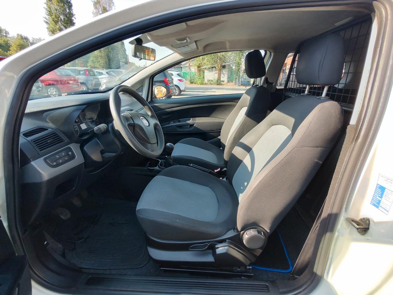 Fiat Grande Punto 1.3 MJT 75 CV 3 porte S&S Actual, OK NEOPATENTATI.