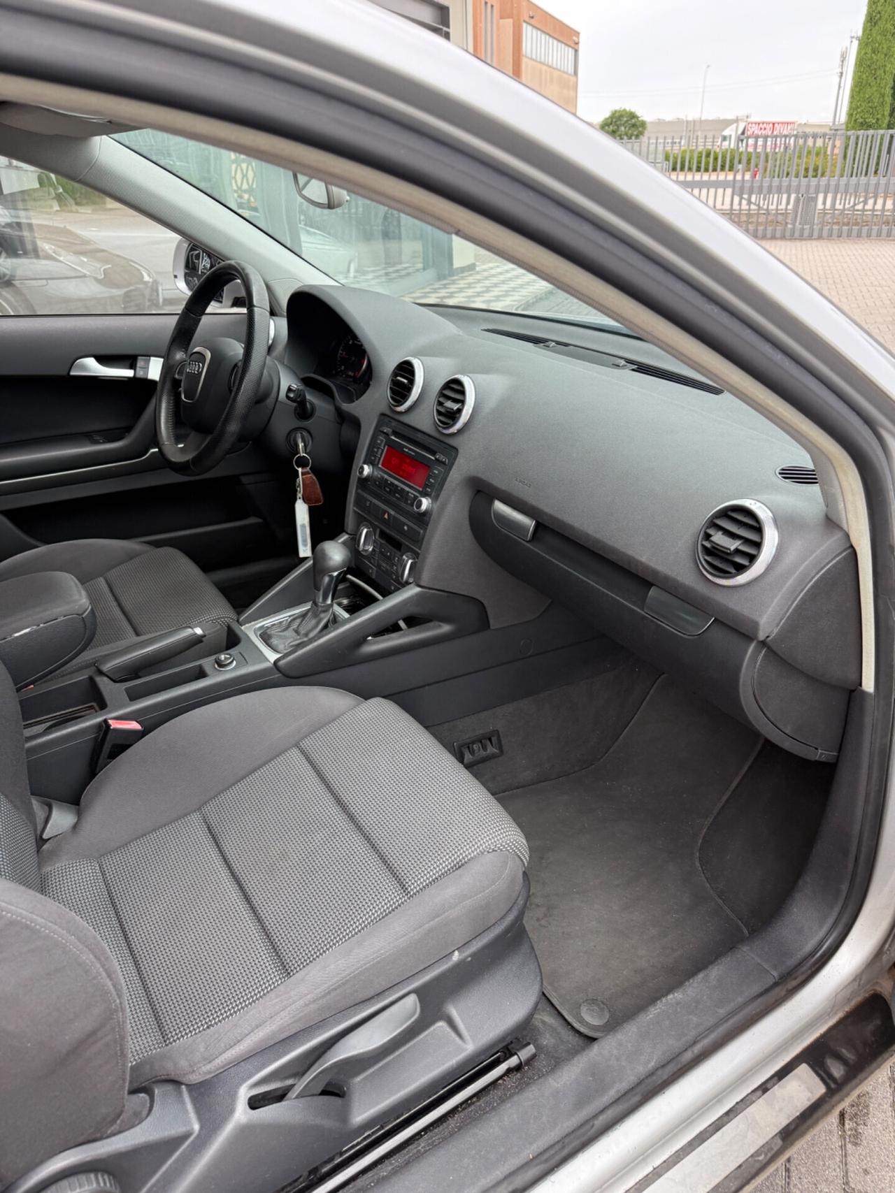Audi A3 1.9 TDI F.AP. S tronic Ambition