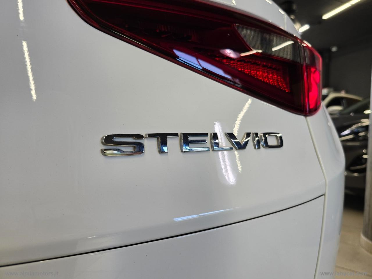 ALFA ROMEO Stelvio 2.2 T.diesel 210 CV AT8 Q4 Ti