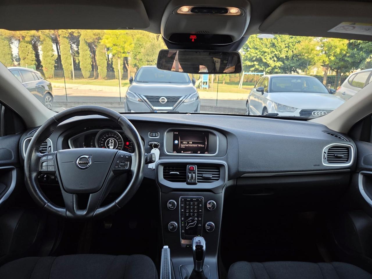 Volvo V40 D2 Business