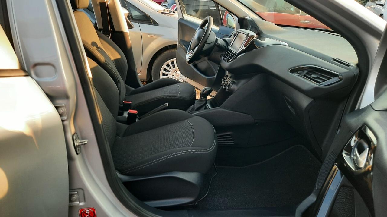 Peugeot 208 BlueHDi 75 5 porte Allure