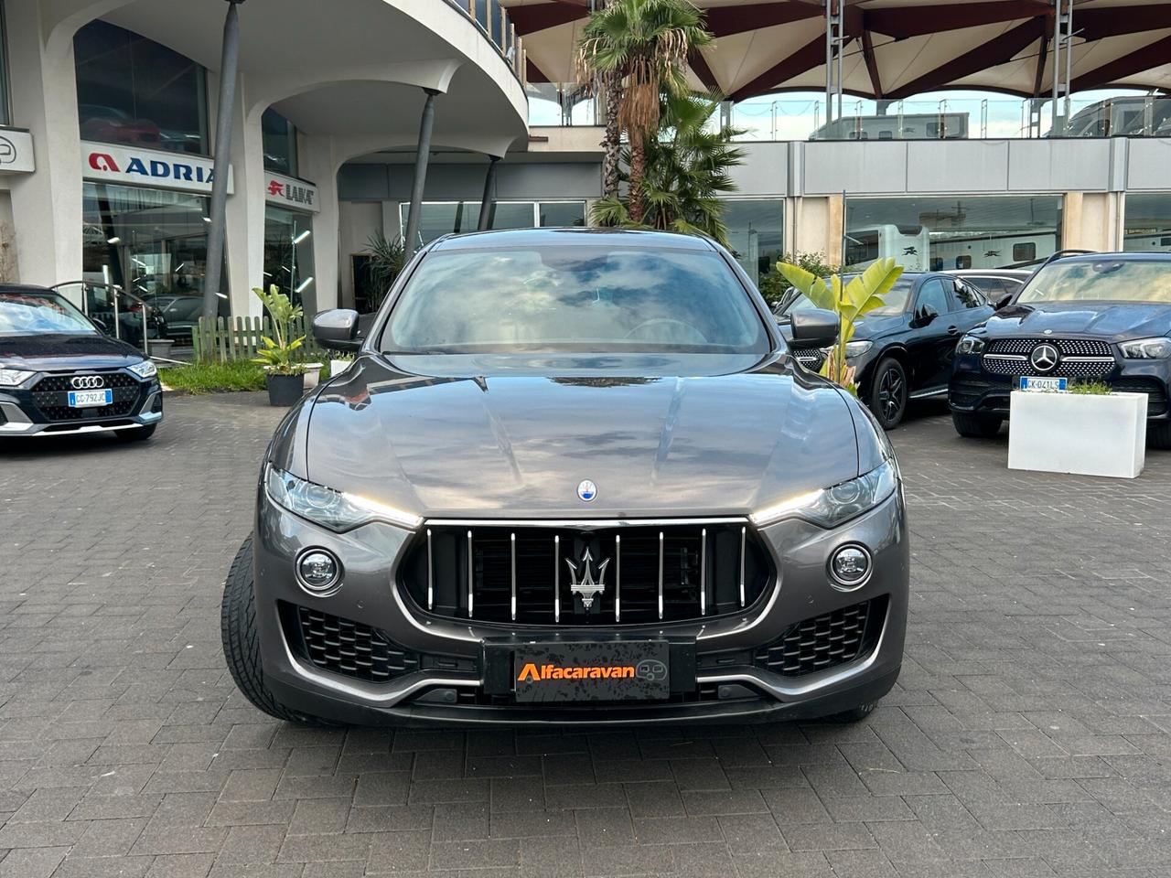 Maserati Levante 3.0 V6 250cv auto