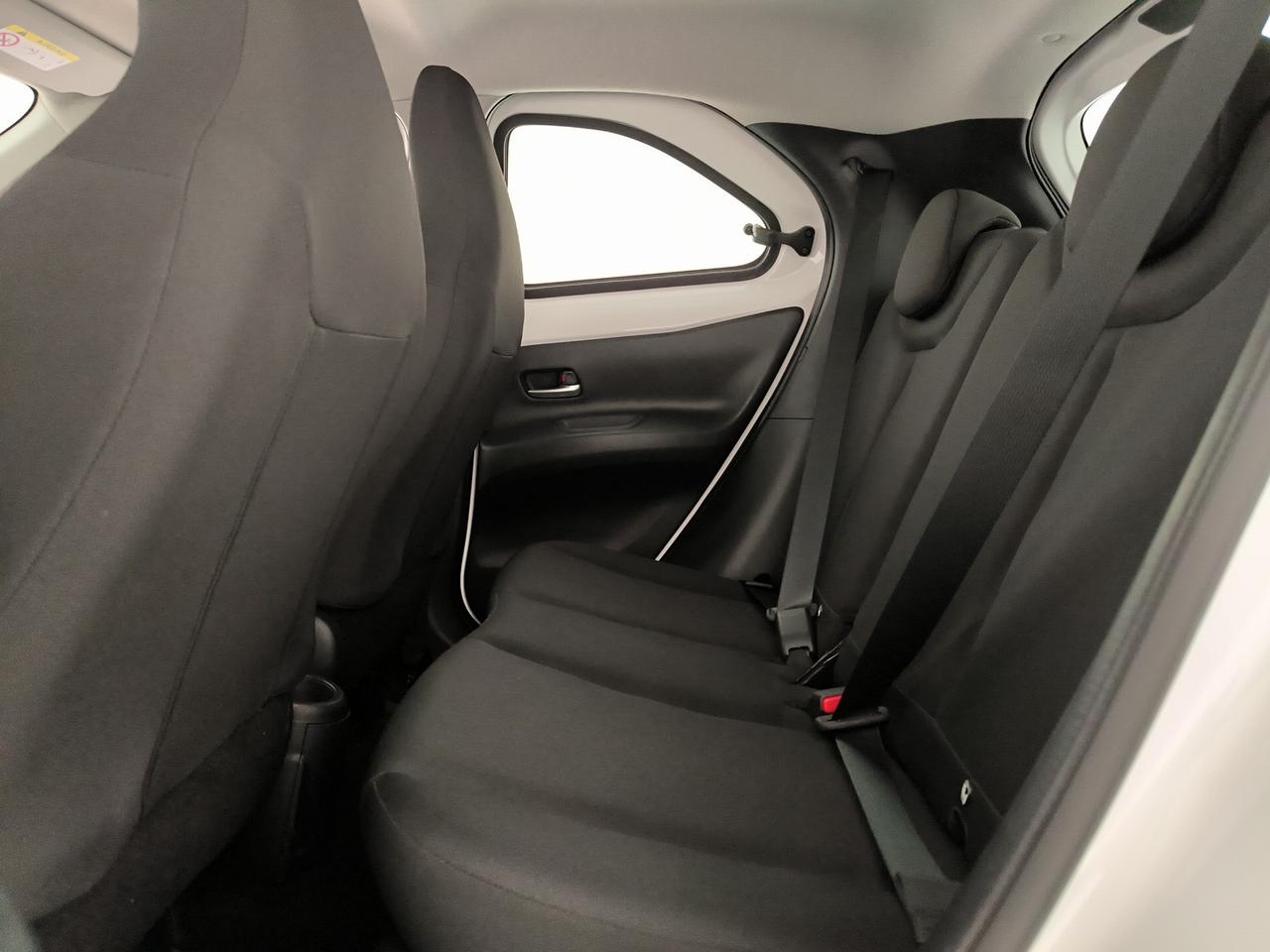 Toyota Aygo x 1.0 active 72cv
