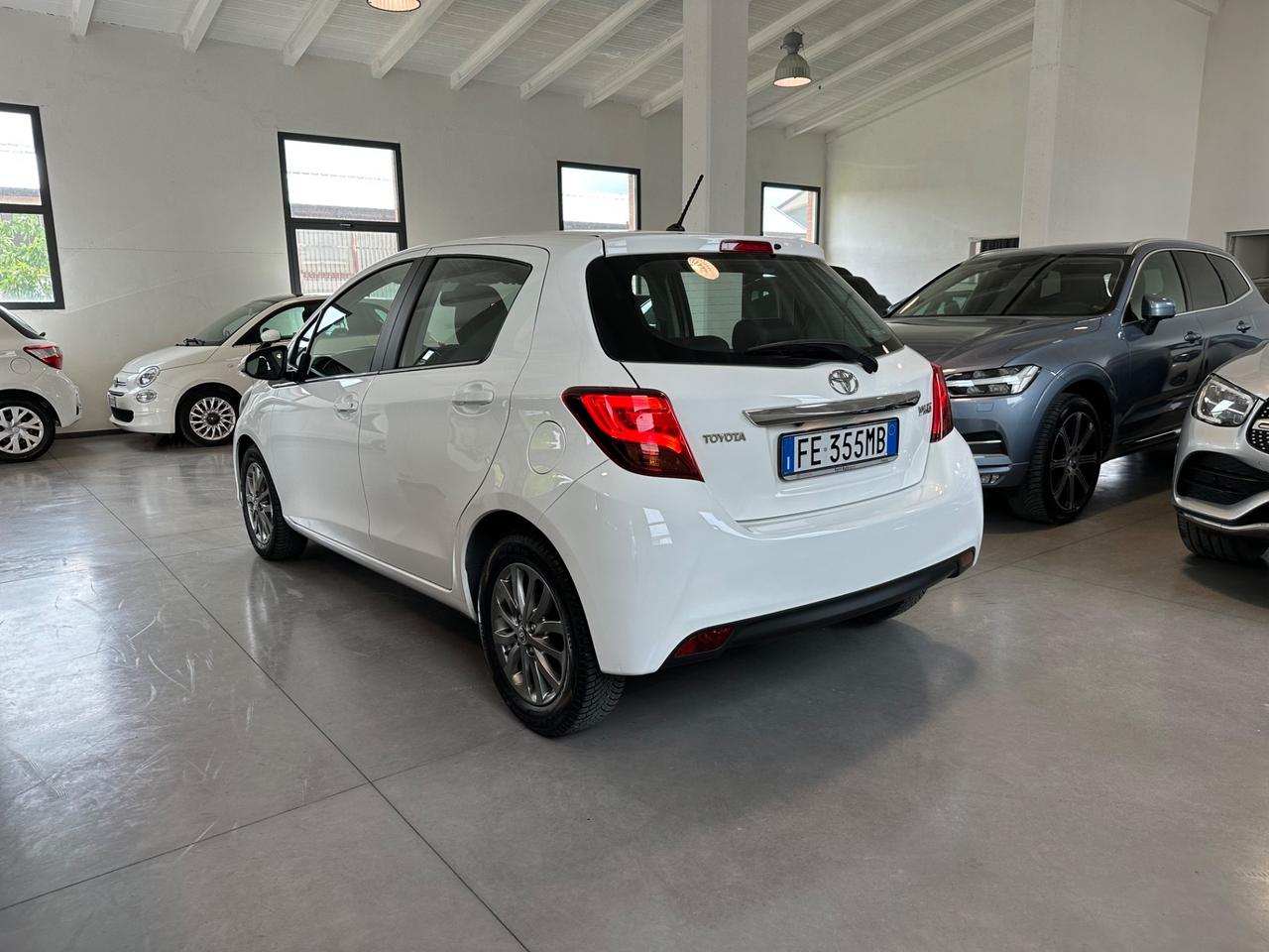 Toyota Yaris 1.4 D-4D 5 porte Lounge
