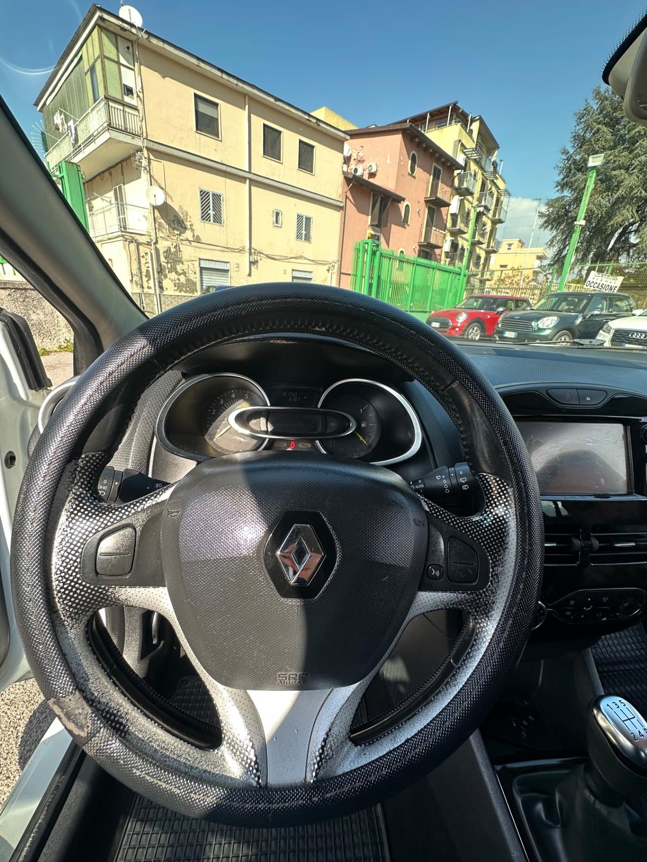 Renault Clio dCi 8V 90 CV Start&Stop 5 porte Energy Duel