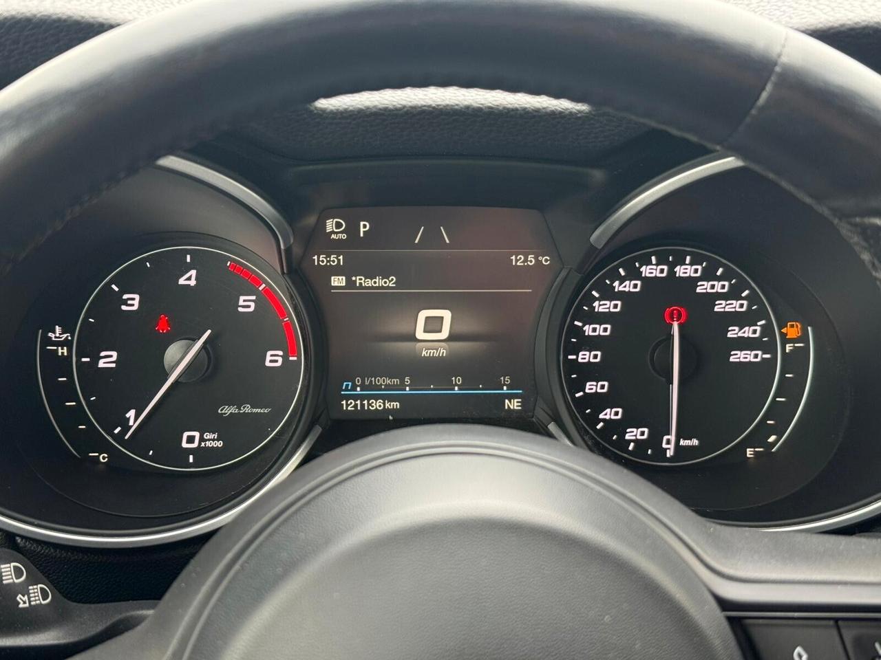 Alfa Stelvio 2.2 TD 210 CV AT8 Q4 Veloce