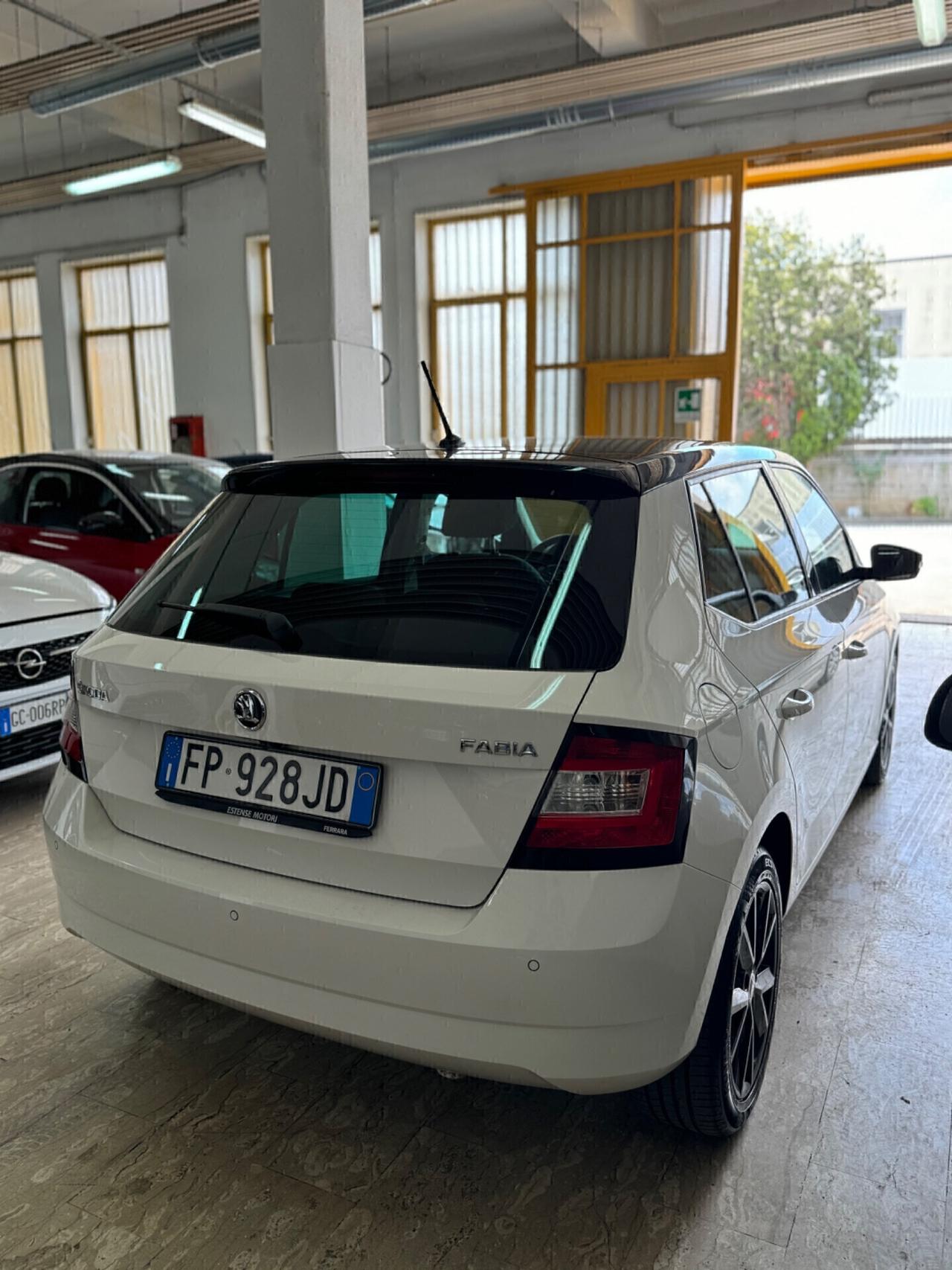 Skoda Fabia 2018 1.0MPI 70cv GPL