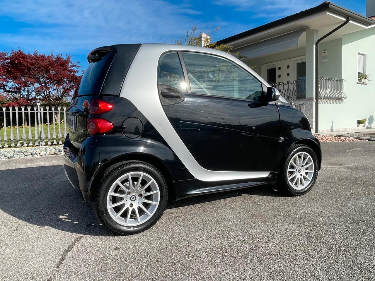 Smart ForTwo 800 40 kW coupé passion cdi