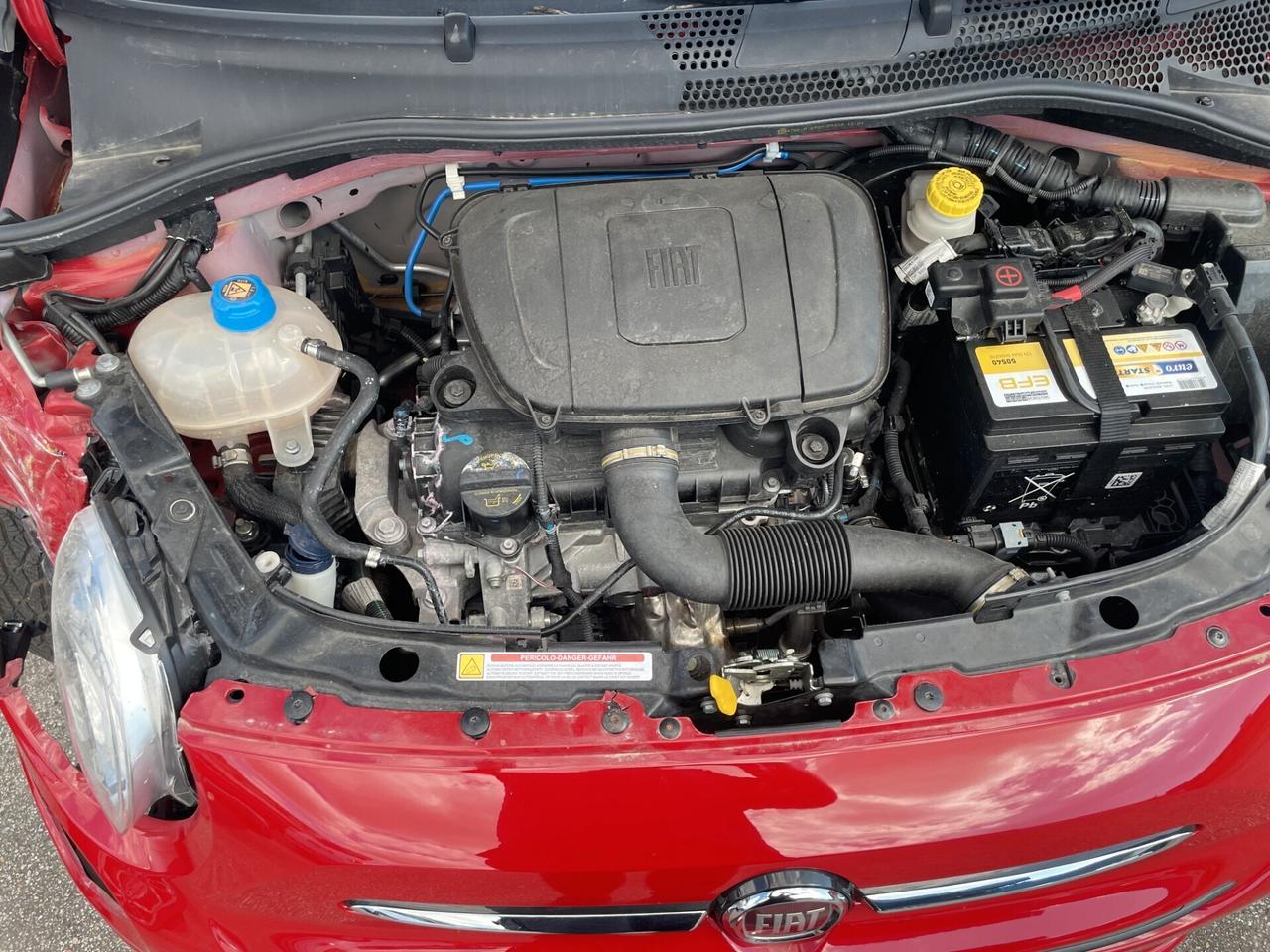 Fiat 500 1.0 Hybrid 2024 6628km sinistrata