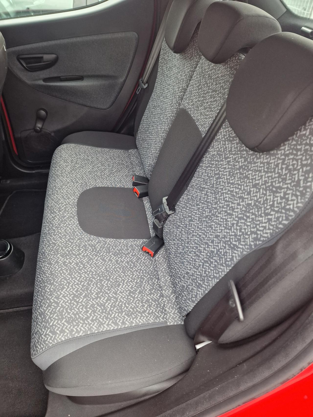 Lancia Ypsilon 1.2 69 CV 5 porte GPL Ecochic Gold