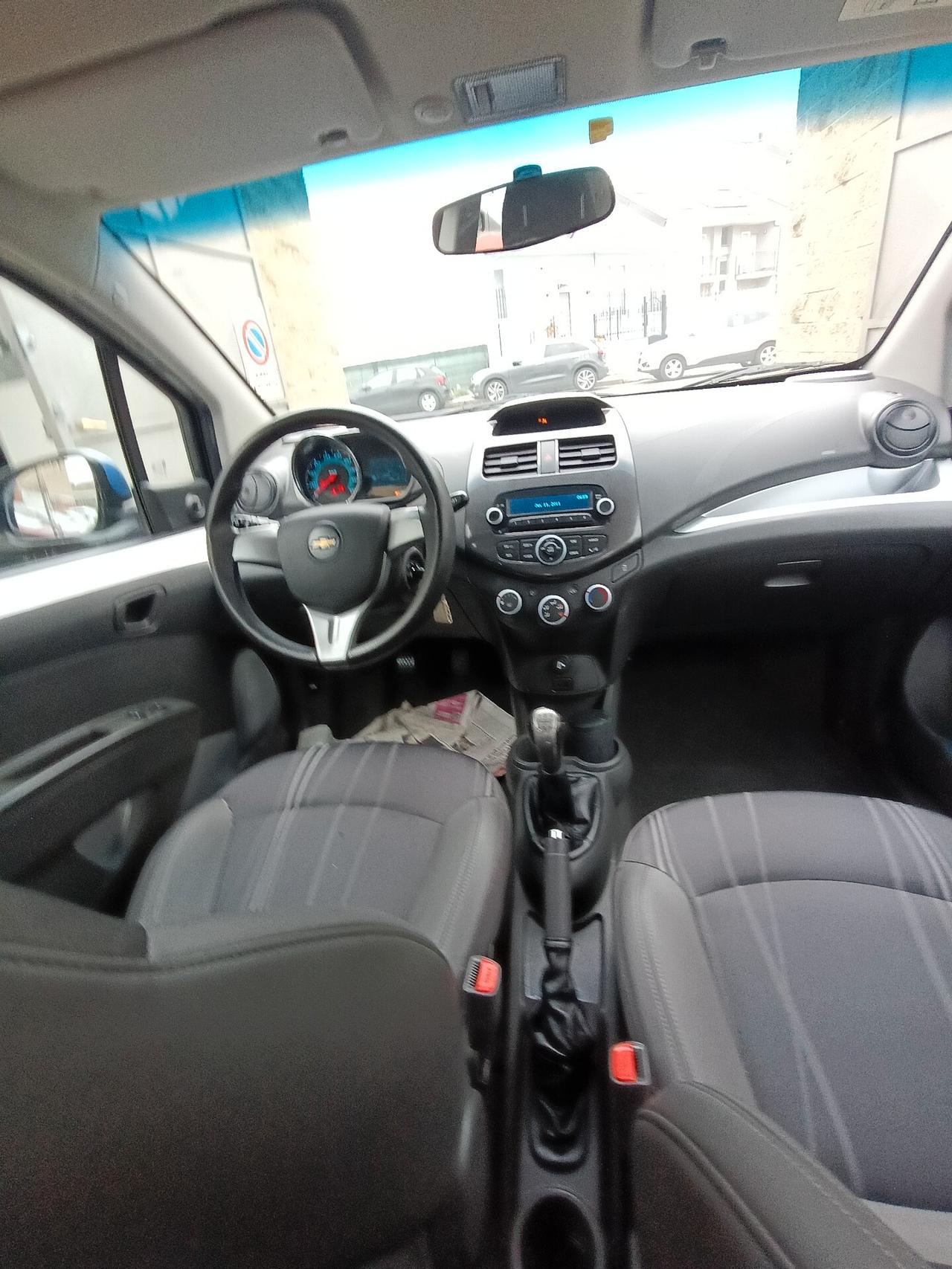 Chevrolet Spark 1.0 LT